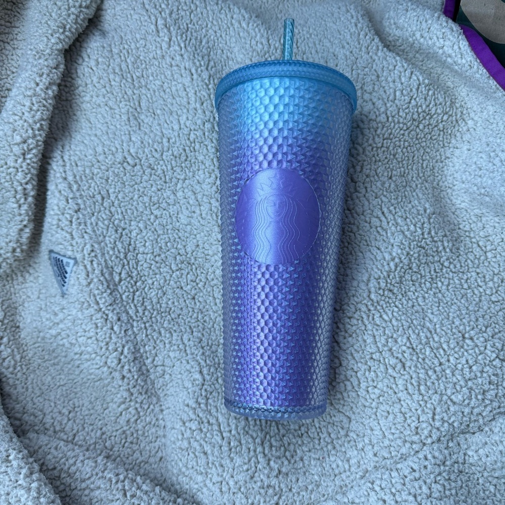 NWT Starbucks Periwinkle Gradient Bling 24oz Venti Studded Tumbler